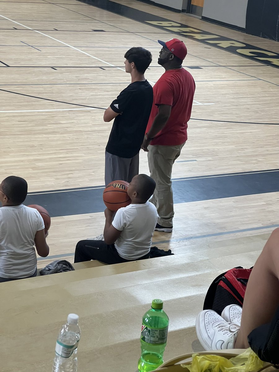 NBEELITEHOOPS's tweet photo. https://t.co/kvRPKjVpEi