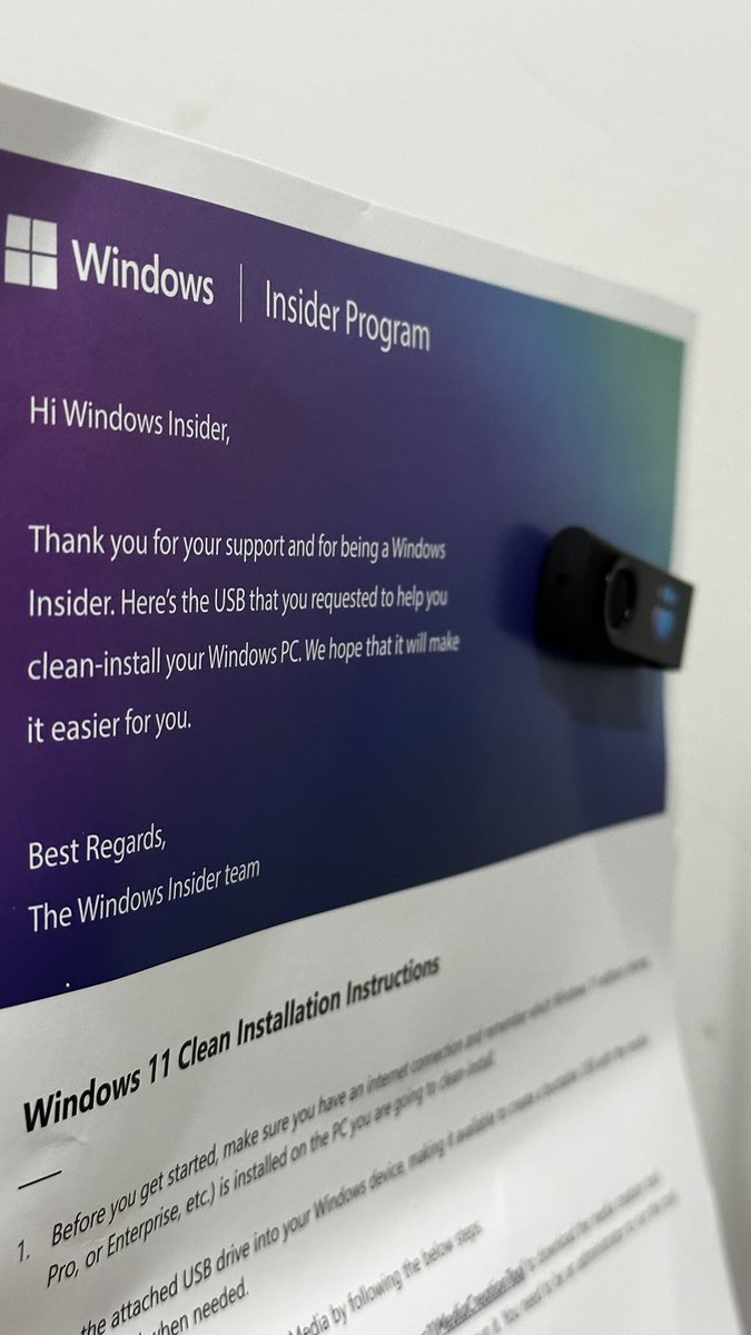 adersaytech's tweet image. 之前微軟說要免費送的USB來了!
大家都以為是要開始測試Windows 12,結果只是一隻空白的隨身碟🤓
#microsoft #wip #windowsinsiderprogram
 #insider