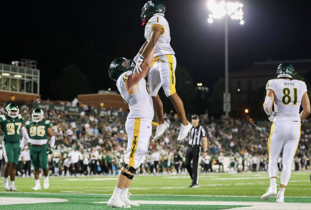 I’m very thankful to have received another D1 offer from William and Mary! <a href="/Coach_Armstrong/">Jack Armstrong</a> <a href="/Coach_Collodi/">Mike Collodi</a> <a href="/WMTribeFootball/">William & Mary Tribe Football</a>