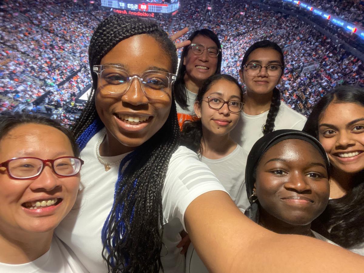 PhilpottTennis's tweet photo. The WNBA came to Toronto and we were there!! 

Members from our Girls Leadership program attended the first-ever WNBA game held in Canada! 

Thank you @tenniscanada for inviting us.  What a treat to watch the best in women's basketball right here in Toronto! @wnba https://t.co/eME8KeTI3Y