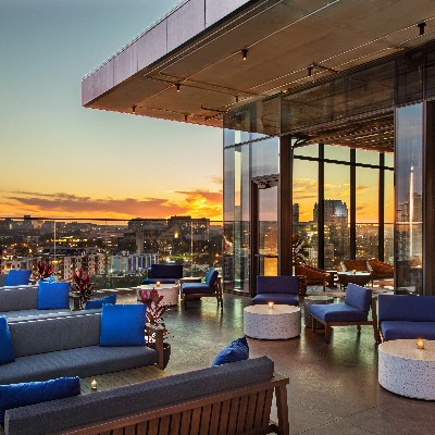 visitmusiccity's tweet image. Rooftop views, we've got 'em! ☀️ 🍸