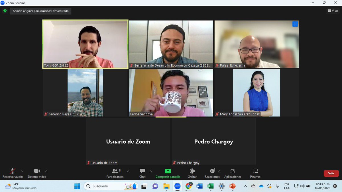 DesEconomicoOax's tweet photo. Participamos en una reunión para dar continuidad al plan de trabajo conjunto con miras al 6° Encuentro de las #Sedecos del Sur Sureste del país, que se llevará a cabo en Yucatán, así como el Congreso de Empredimiento del @iyemyucatan. https://t.co/VW6cn5c27W