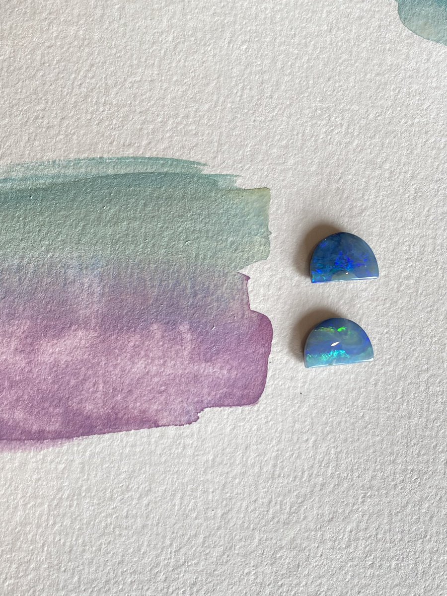 BrookeGregson's tweet photo. Working out enamel colors for an Australian Opal Sunrise Necklace 🌅 https://t.co/l59phBG50z