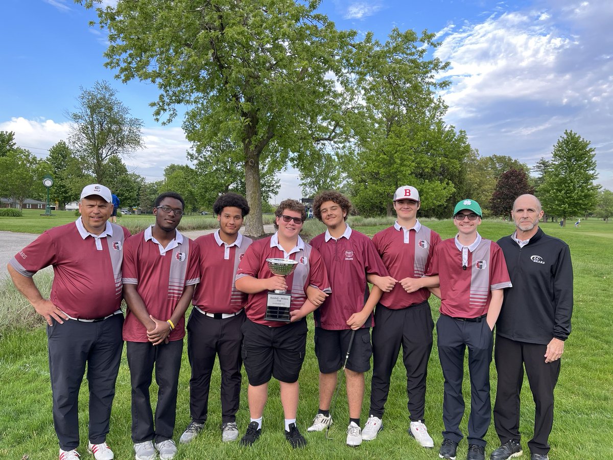 LCBears_BGolf's tweet photo. The Willen-Randle Cup stays with the Bears after a 1 stroke victory over Warren Central, 215-216. The Bears were led by Jack Brooks and Kris Frank. Colton Parks played a significant role in the victory. https://t.co/Ot2tYI6V0j