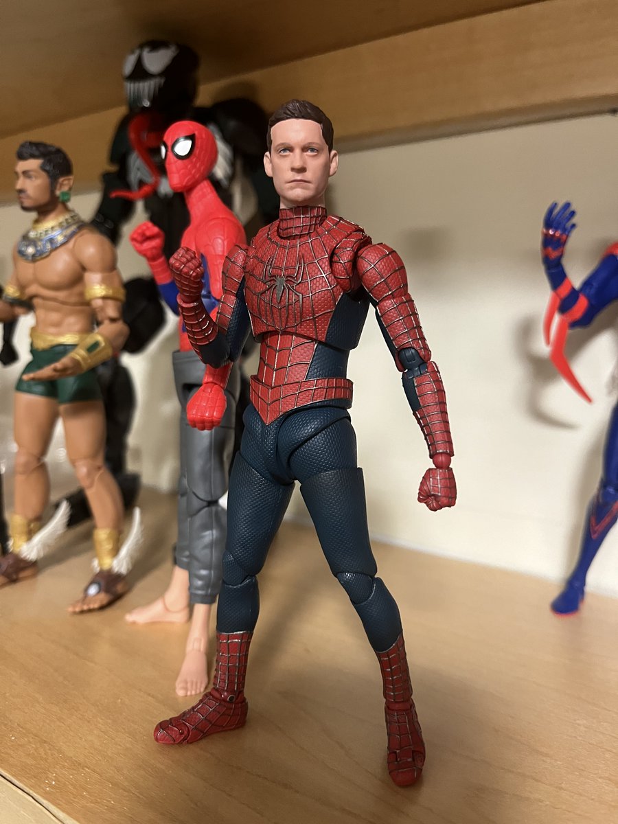 SpiderAnkan's tweet photo. Finally got my hands on the SHF Friendly Neightbourhood Spiderman.
one of the best Tobey Maguire Spiderman IMO and the first raimi spiderman figure in my collection! 
#bandai #tamashinations #ACTIONFIGURES #SpiderMan https://t.co/x7hZ2Rb0XK