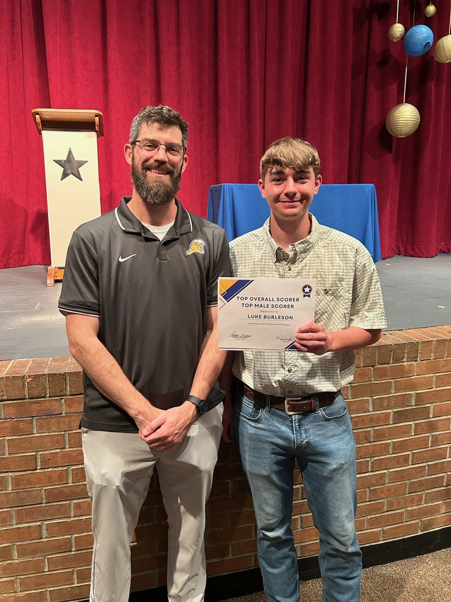 TupArchery's tweet photo. We had an awesome time celebrating the 2023 Archery team's accomplishments tonight. 
1. MHSAA Scholar Team 
2. 2nd Place in the Lee County Tournament
3. 4th Place in the North State Championship
4. 6th Place in the State Championship. 
@TupeloAthletics https://t.co/HAK2TUYbwm