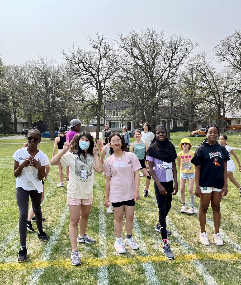 Ecole Viscount Alexander tweet media