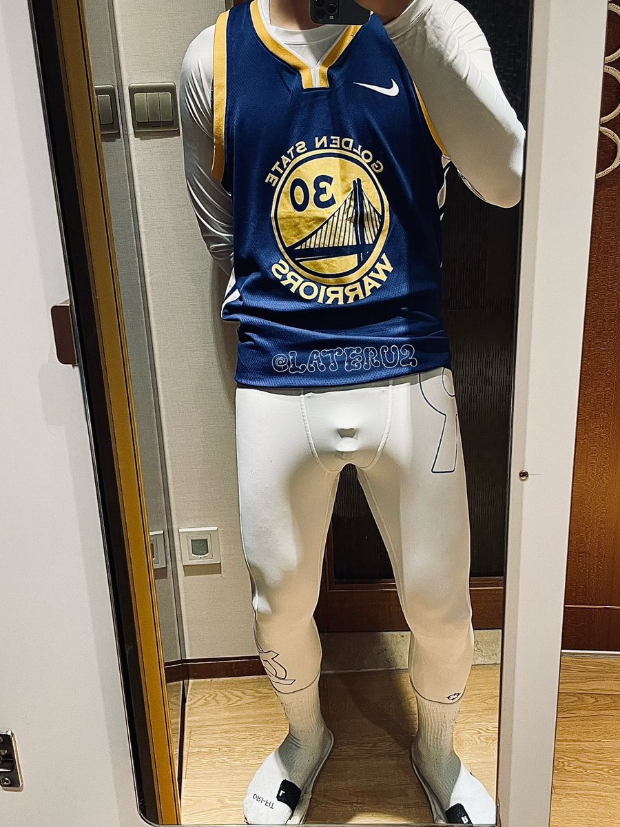 Lateru2's tweet photo. 奇怪的凸起（有吗🤔 https://t.co/uX6fhzfSoc