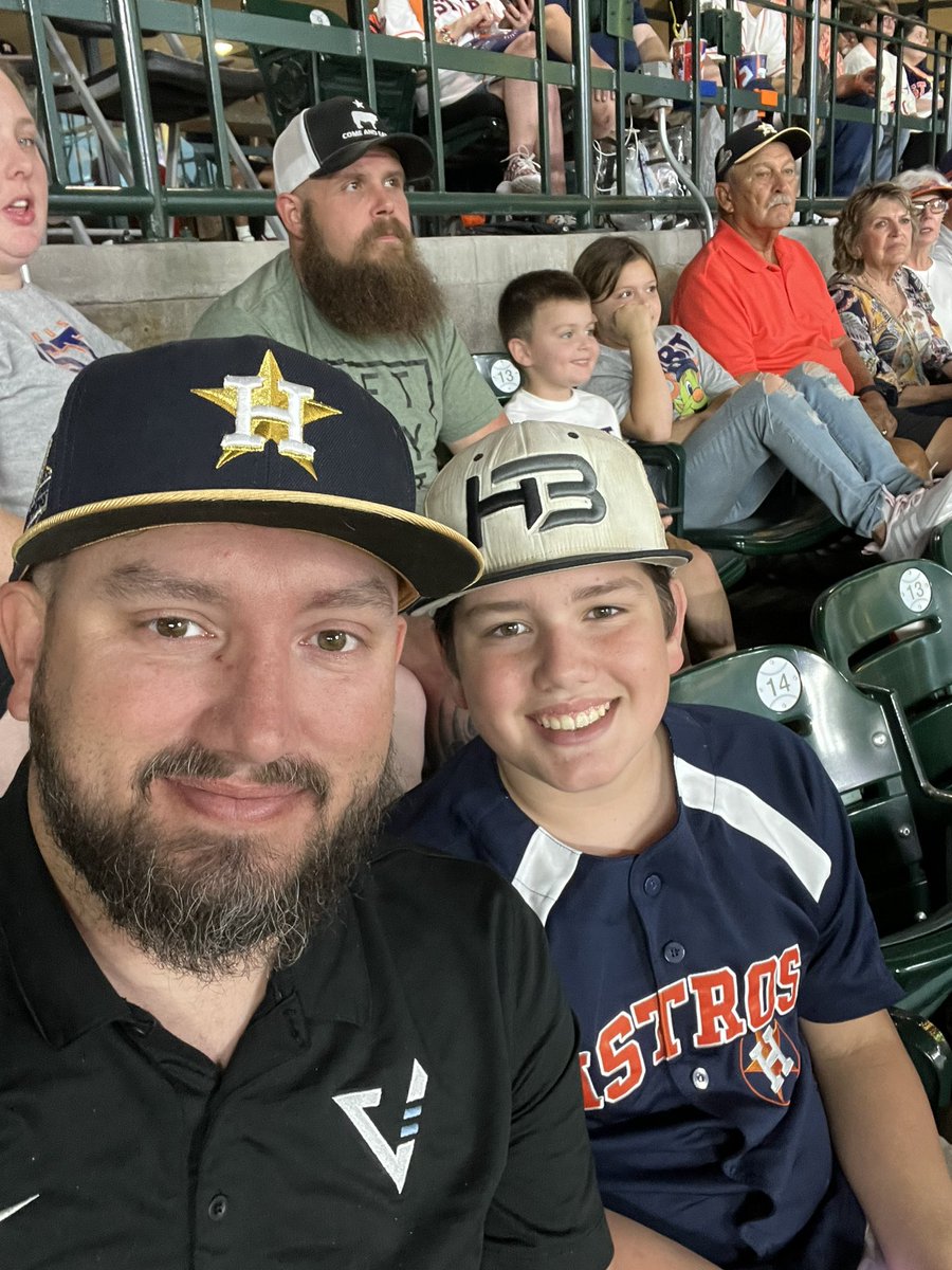 Baseball practice cancelled, time for some <a href="/astros/">Houston Astros</a> instead. Dollar Dog Night