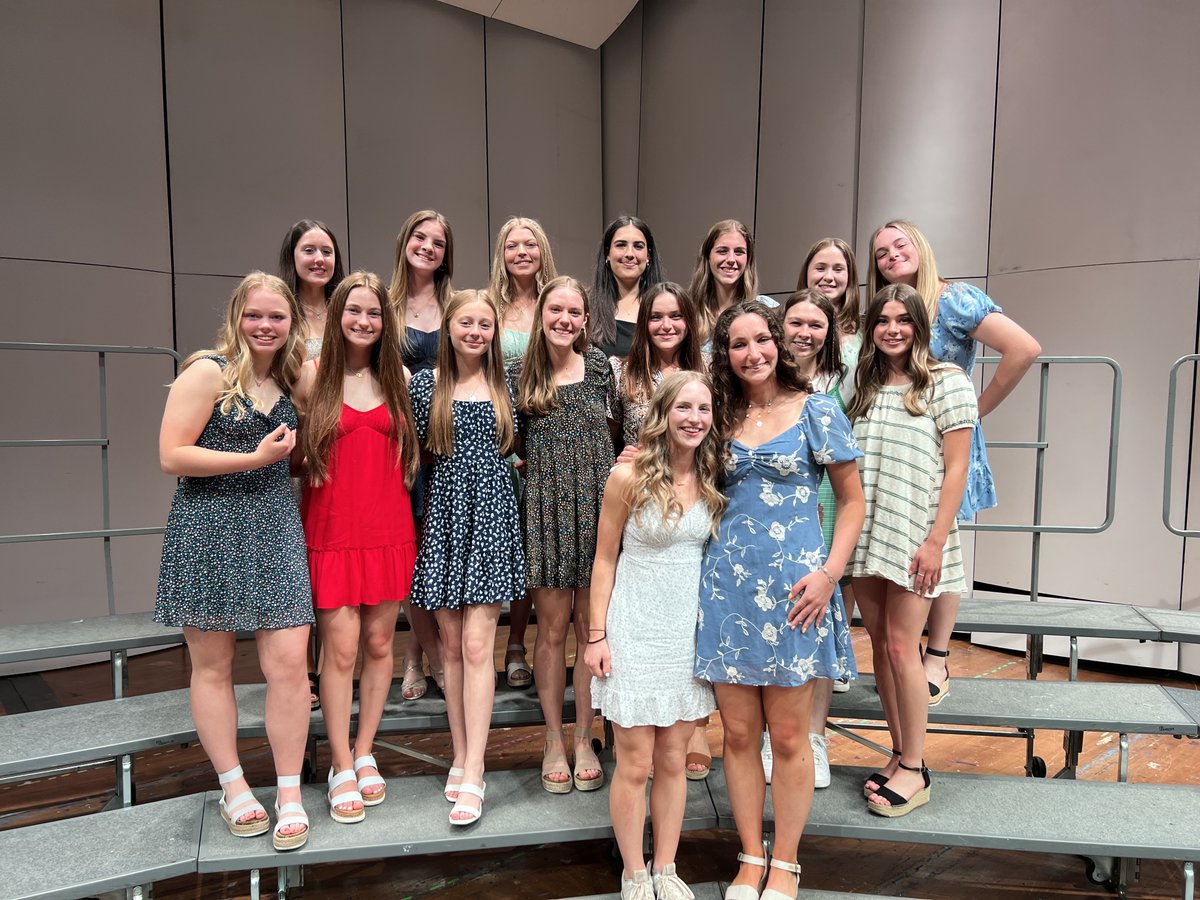 Congrats to our Softball Team for winning the Team Scholar Athlete Award with a team average of 3.55!!  Great job ladies!! Go LEBO!!