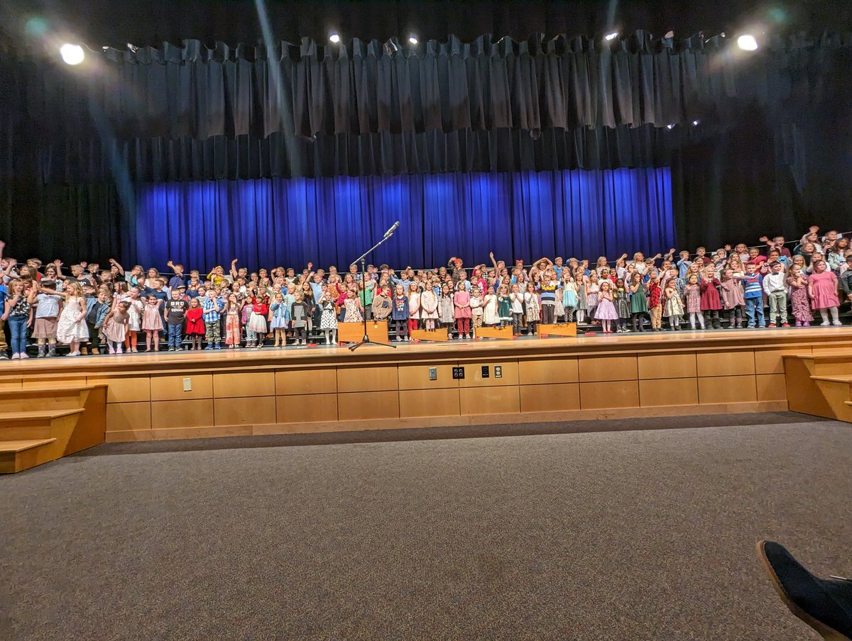 MrsWright_Music's tweet photo. Loved working with these ladies to plan our 1st grade concert that happened back in March. We all got aboard the "Chattanooga Choo Choo" for a musical adventure to the pond, the farm, &amp; a few others before our big finale with our school song. @WPSPride @MaineMusicEd https://t.co/HP4vRydzCW