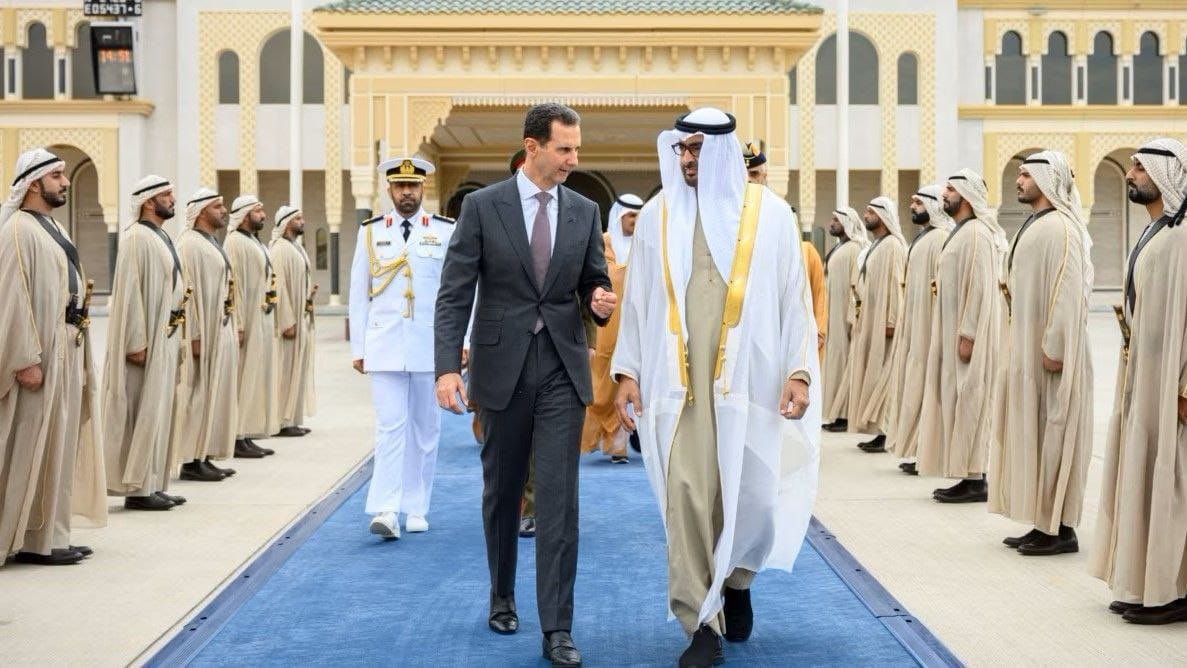 ⭕️ Gli Emirati Arabi Uniti invitano il presidente siriano Bashar al Assad a partecipare al vertice #COP28.

Gli stati arabi stanno portando avanti il legame con la Siria nonostante la crescente insofferenza degli Stati Uniti. 

#EmiratiArabiUniti #Siria #Usa