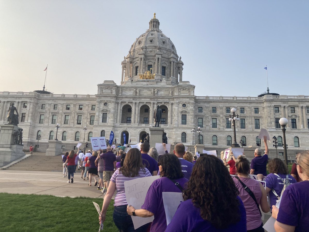 EdMNHastings's tweet photo. Great work members at the Capitol advocating for pension reform!!!! https://t.co/A9XW5aCnV6
