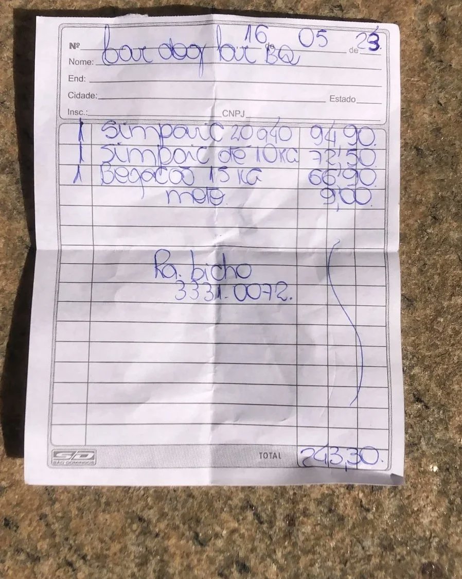 Wborgesprotecao's tweet photo. Tenho 14 dias para conseguir R$7000 pra fechar o mês de maio,fora  os R$16 mil de dividas atrasadas.
Ainda tem a notinha de hj da mãezinha e dos 3 filhotes R$ 243,30
Ñ sei mais o q fazer.
Se Ñ te fizer falta,nos ajudem!
PIX CPF 07746902677 C6 WALISSON https://t.co/AxLGQyVOkA