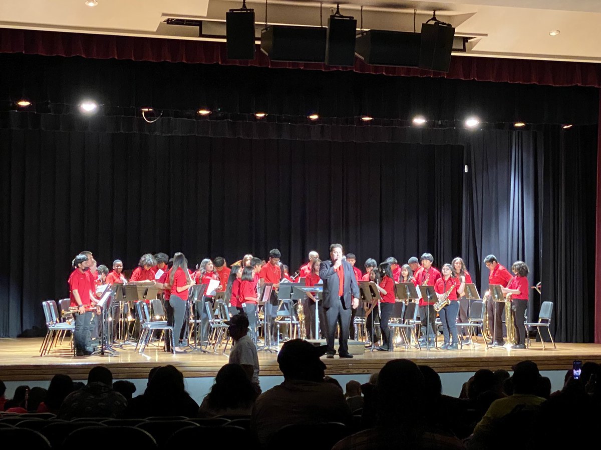 MrsNassau's tweet photo. Wow…what a beautiful and fun piece by the IMS Wind Ensemble! I just loved the interesting instruments that were used during the song! What a great concert tonight! Congratulations to all of our IMS band students!! @IMS_Indians @PhillyB84 https://t.co/PrJya04IVF