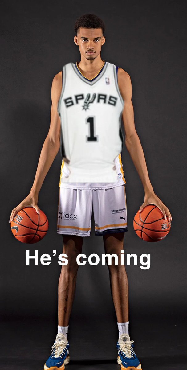 EpicCircles's tweet photo. Looks like the finals are back on the menu #Spurs #wem https://t.co/CCWcoMoz3O