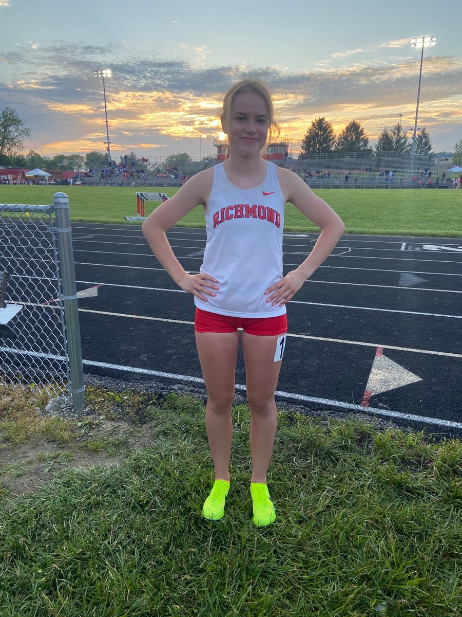 🚨Sectional Champion Alert!🚨

Lizzy Graham is heading to the Regional meet as the Sectional champ in the 800 meter run!