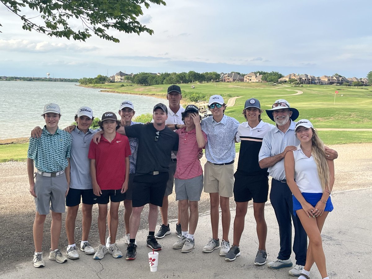 srpgapro's tweet image. Coach Jordan dripped in from his research at UTEP. Almost a full house for Varsity