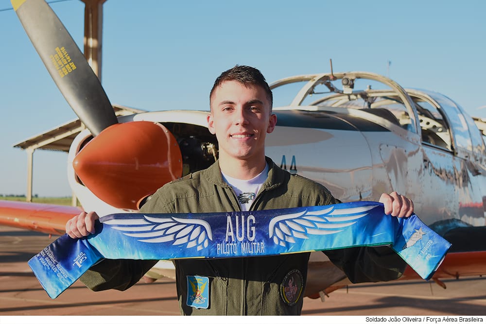 Academia Da Força Aérea tweet media