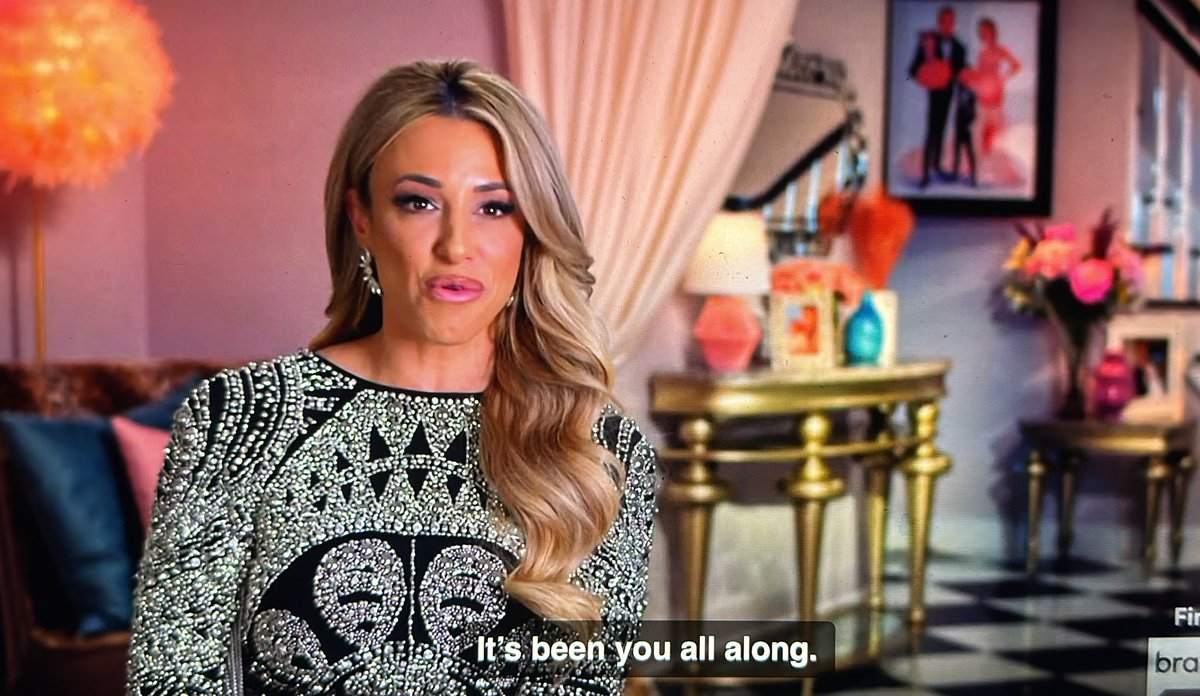 oneandonlyEddyb's tweet photo. Marge was not expecting Danielle to give her the energy she deserved… 
#RHONJ https://t.co/bp3PDNNXwu