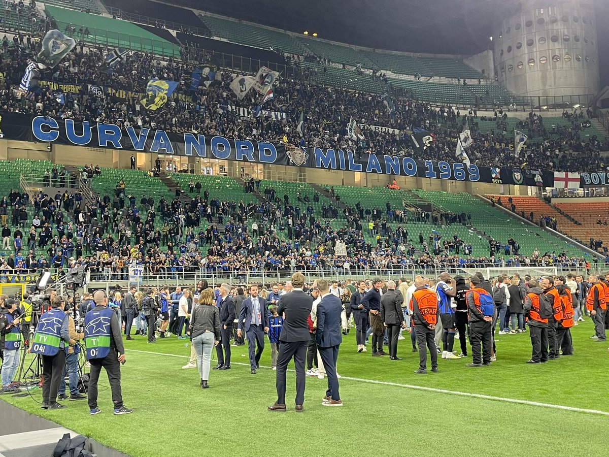 sergioscariolo's tweet photo. ….per tutti quei kilometri che ho fatto (e farò) per te….🖤💙 https://t.co/e7xNzvqErz