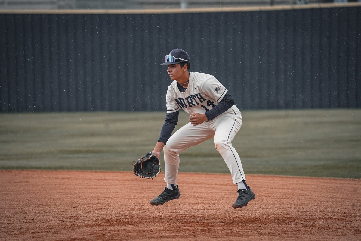 IsaiasCenteno (@isaiascenteno14) on Twitter photo I am blessed to announce my commitment to West Valley College to pursue my academic and athletic career. Thank you to all the coaches who gave me an opportunity to play, and my family who have been there through this process. Go Vikings! 🙏🙏 <a href="/wvhardball/">West Valley College Vikings Baseball</a> <a href="/ENorthBaseball/">Edmond North</a> I am blessed to announce my commitment to West Valley College to pursue my academic and athletic career. Thank you to all the coaches who gave me an opportunity to play, and my family who have been there through this process. Go Vikings! 🙏🙏 <a href="/wvhardball/">West Valley College Vikings Baseball</a> <a href="/ENorthBaseball/">Edmond North</a>