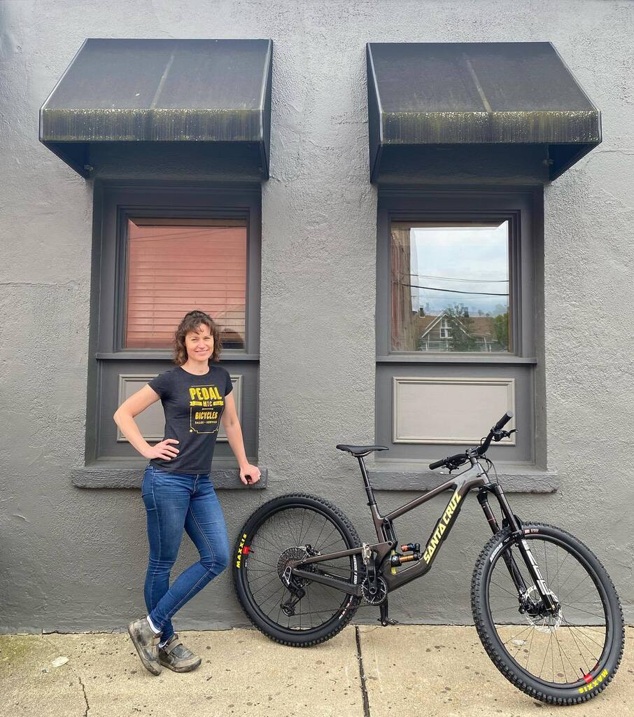 Aww yeah!! @muddybikekris is racing on a new @santacruzbicycles Megatower this year! Congrats Kris! 

#pedalmontclair #santacruz #bikes #megatower #montclairnj #veronanj #bellevillenj #cedargrovenj #uppermontclair  #bloomfieldnj #cliftonnj #nutleynj #caldwellnj #westcaldwell…