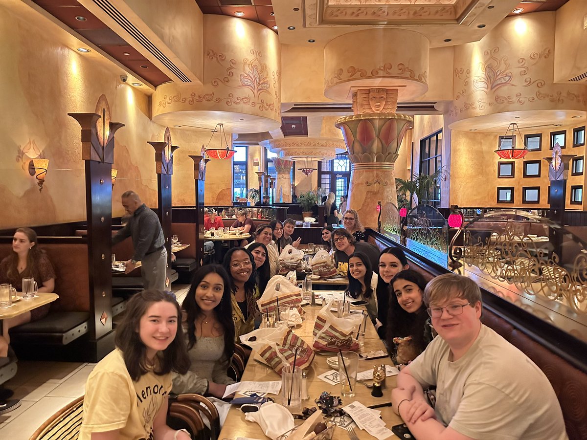 Great night celebrating our NAHS seniors! Wishing them the best future and recapping all our fun memories together! ❤️ go off and change the world! @2018Memorial