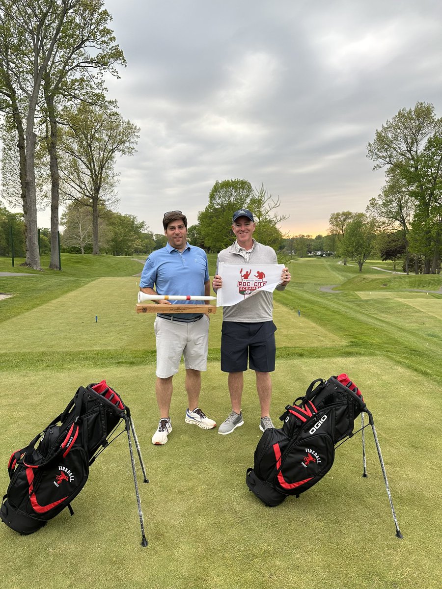 ForePlayPod's tweet photo. Congrats to our winners, Ryan Kelly and Jeff Stern on winning the Roc City Scramble! And cheers to everyone who came out! https://t.co/PMEtFmLpYx