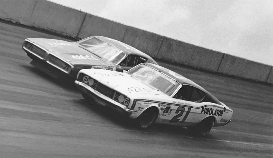 LegendsNascar's tweet image. Donnie Allison won the 1971 Winston 500 at Talladega 52 years ago today. 🏁 

#AlabamaGang 🏁 #Dega