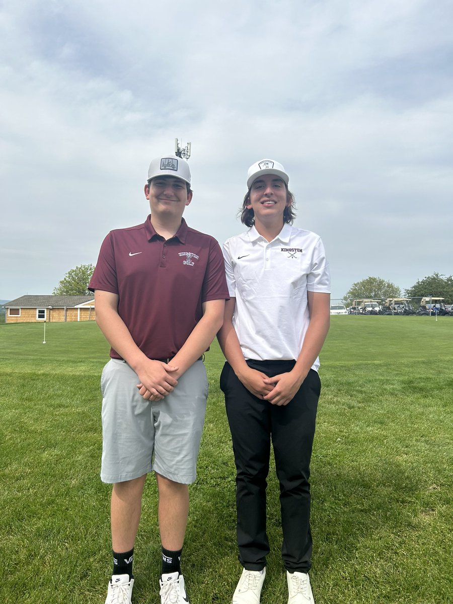 KHSTigerNation's tweet photo. Congrats to our Varsity Boys Golf Individuals who competed at OCIAAs today! 

🏌️‍♂️ Vlademir Olenski - 85
🏌️‍♂️ Jack O’Reilly - 95
🏌️‍♂️ Thomas Lasecki - 105 
🏌️‍♂️ Antonio Cecelia- 121

🐯 Congrats to Olenski &amp; O’Reilly who qualified for sectionals today! 

#TigerPride https://t.co/Pzm60TpUlz