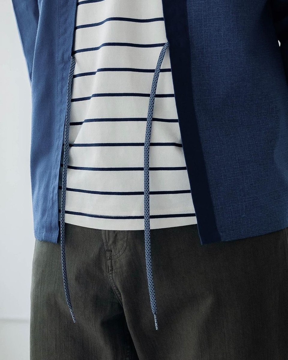 __OnDeck's tweet photo. Japanese fabrics, made in Osaka, designed with intention ⌁ 𝐀𝐤𝐚𝐬𝐡𝐢𝐎𝐧𝐃𝐞𝐜𝐤 arrives May 19th

| 𝗕𝗔𝗖𝗞𝗦𝗧𝗢𝗥𝗬 |
This collaboration is born from Devan &amp; Alec’s shared love of Bay Area outdoor culture — their mutual hometown.
#AkashiOnDeck https://t.co/Jkeku1zwtg