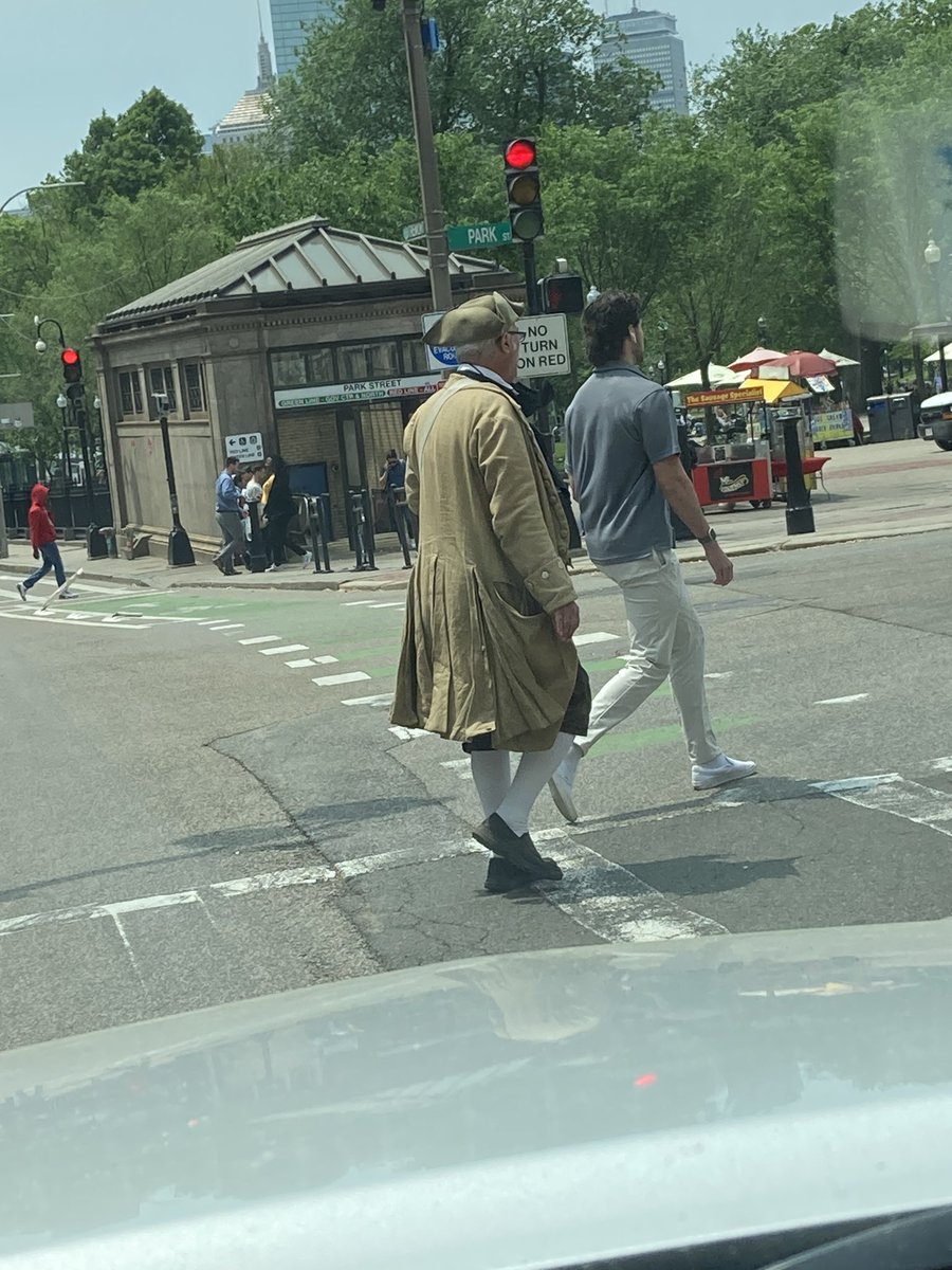 SueMo428dog's tweet photo. When you expected to be one place & end up in another… #goodday #BostonMA #BeaconHill #SouthEnd #ParkStreet #StateStreet #MinuteMan #WorkingTuesday https://t.co/rJCIr4ee9Q