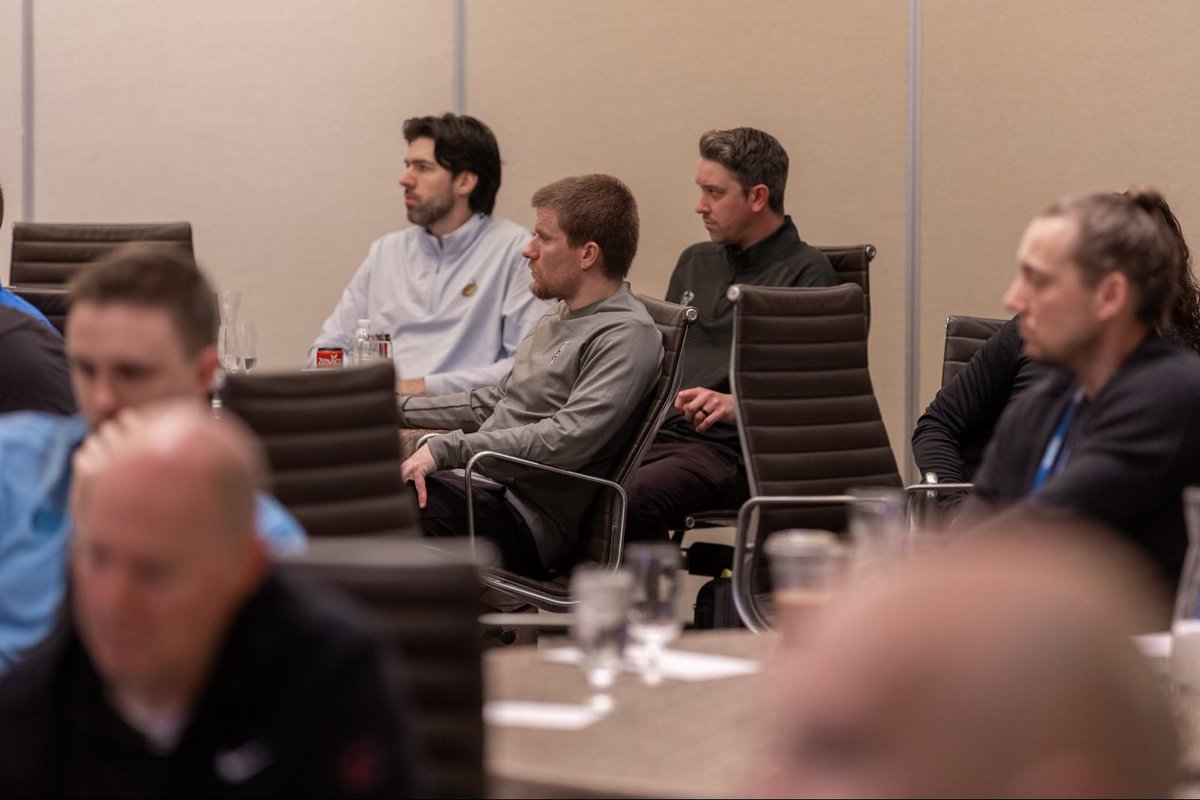 NBAEMA_'s tweet photo. Meetings are in session.

☑️ Day 1, @NBAEMA_ annual meetings.

📸: @Nickster24_ https://t.co/TYvhcr0nxd