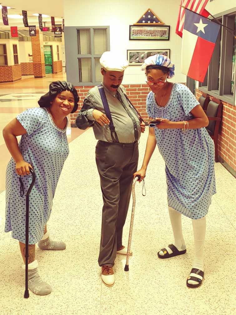 cane_class23's tweet photo. Senior Citizen Day 2023 https://t.co/YOpIqU3vEa