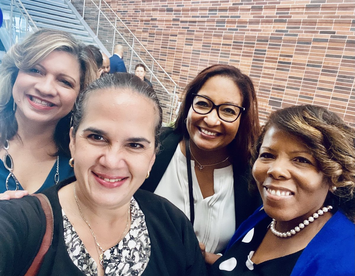 PrekIsd's tweet photo. Happy Boss Day to the one and only @DrElenaSHill Thank you for leading Early Learning and our mighty leadership team into greatness! With appreciation for your dedication and passion! ❤️📚🚌 @dallasschools https://t.co/ePu3856fhe