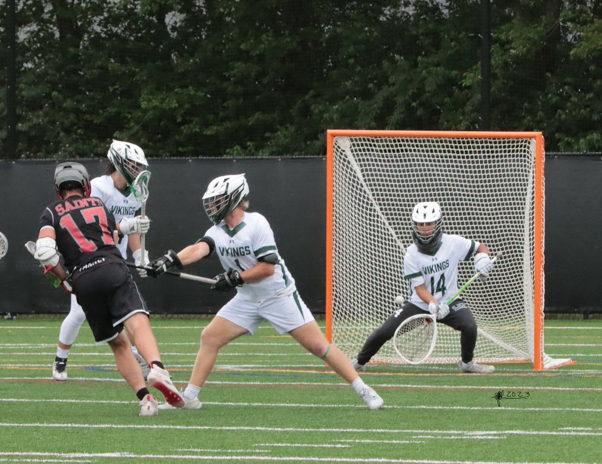 mdjones_13's tweet photo. 1 of 2 ... Final @SJCPAthletics 14 @CPSAthletics 9 .. @SJCPrep heading to the @miaaathletics championship game on thursday. @SJCP_HoS @SJCP_AD @coachstu34 @FrederickSports https://t.co/EjefjIRwn1