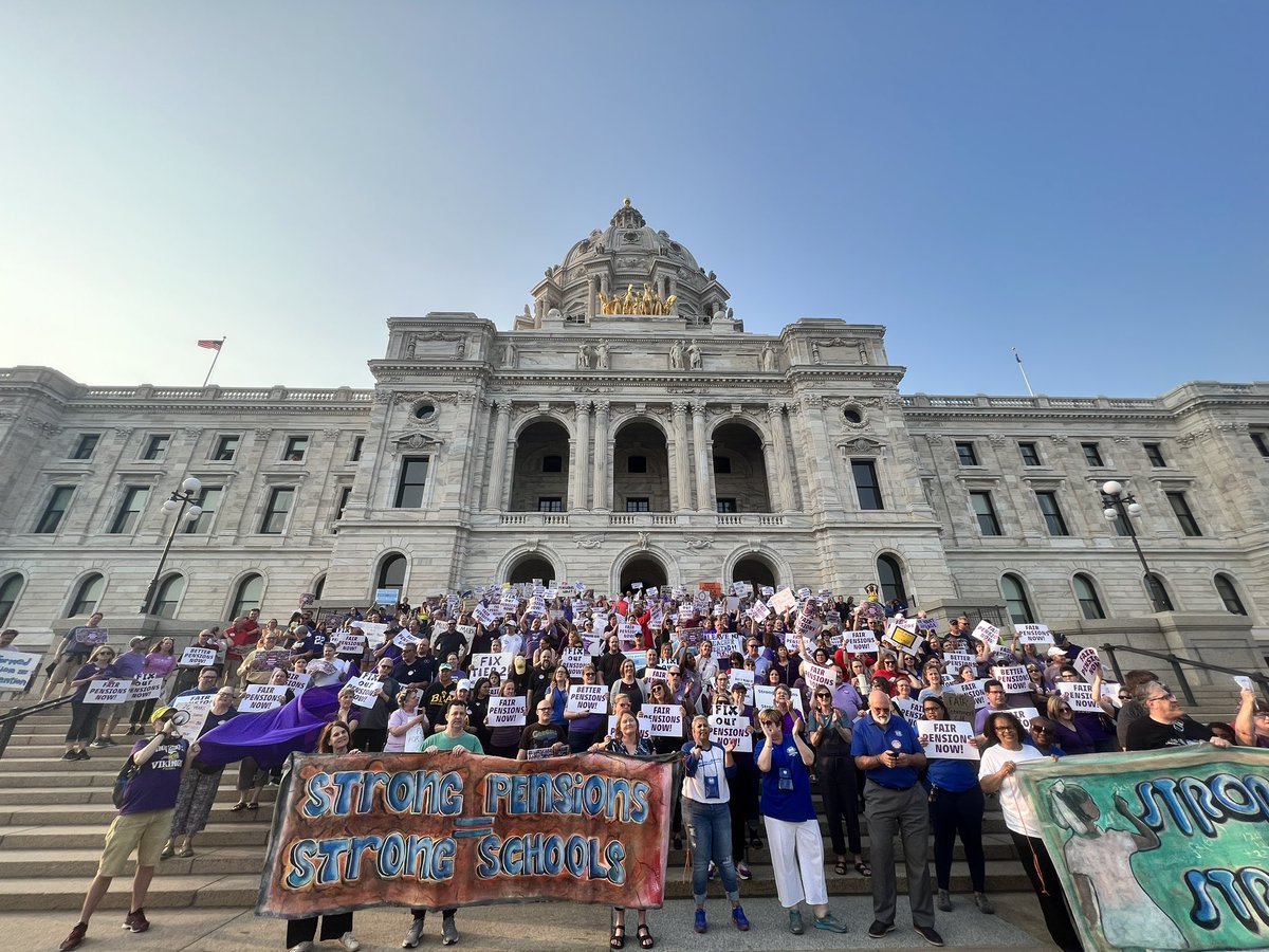 Education Minnesota tweet media