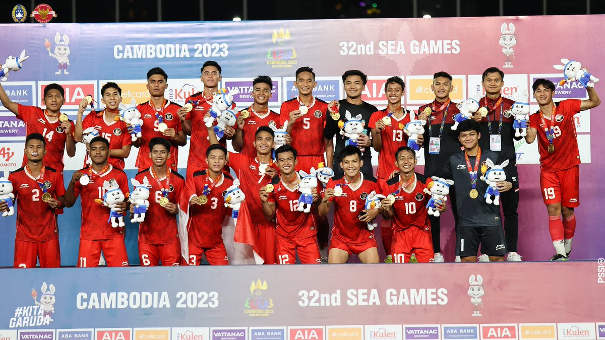 idextratime's tweet photo. Selamat pagi untuk yang negara juara juara aja.. 🥰🏆 https://t.co/bYGkY4EQqk