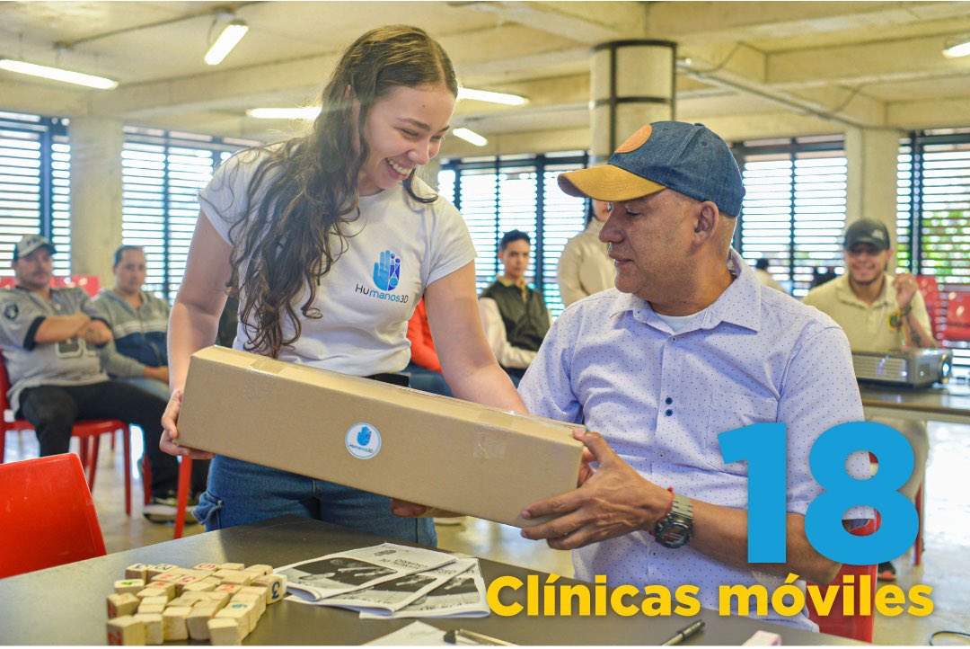humanos_3d's tweet photo. Ya son 6️⃣ años dando una mano para #NuevosComienzos 💙🦾y transformando la vida de las personas con discapacidad. 

¡Qué sean muchos más! 🤗

#Donate #Donar #3Dmodeling #InclusionSocial #ClinicasMoviles #Humanos3D #Protesis #Donors #Sponsor #Donations #Fundaciones https://t.co/GDOgT32hiR
