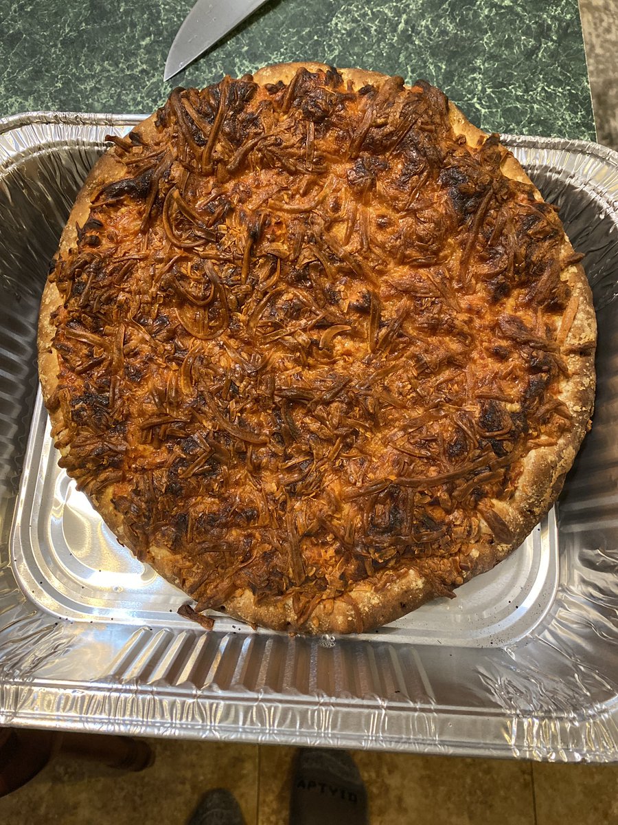 SirXArchie's tweet image. I got distracted watching @DrunkinDonutss_