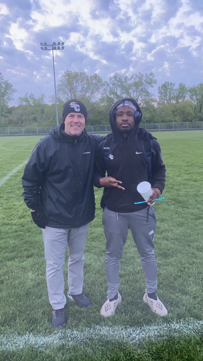 Jayvion Hunter (@cantholdjayy) on Twitter photo 200m conference champion😇💛🖤<a href="/Dmillas2/">Dan Miller</a> <a href="/StCatsFootball/">St. Cat's Football</a>
(Don’t mind the times lot of head wind) 200m conference champion😇💛🖤<a href="/Dmillas2/">Dan Miller</a> <a href="/StCatsFootball/">St. Cat's Football</a>
(Don’t mind the times lot of head wind)