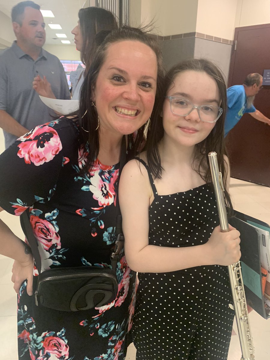 GESThompson's tweet image. Oh this was so good for my teacher heart.🥰 loved receiving an invite to these now 6th (almost 7th! 🙈) graders to attend their band performance! ♥️ @HeritageBroncos  @GESStars  #gesshineon