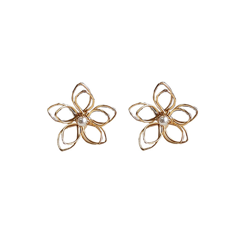 Our earrings are designed to stand out.
shopuntilhappy.com/products/south…

#jewelrysupply #jewelryfindingswholesale #jewelryqatar #earringplug #earringcard #earringred #earringvintage