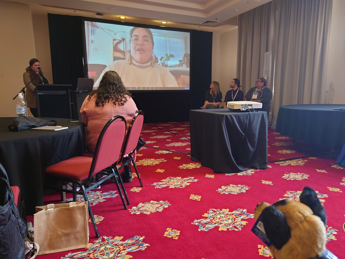 Popular session of <a href="/AMaGA_EPs/">AMaGA Emerging Professionals</a> including Rosie Sitorus's special dogfriend guests Maggie + Diesel 🐶🐾#AMaGA2023