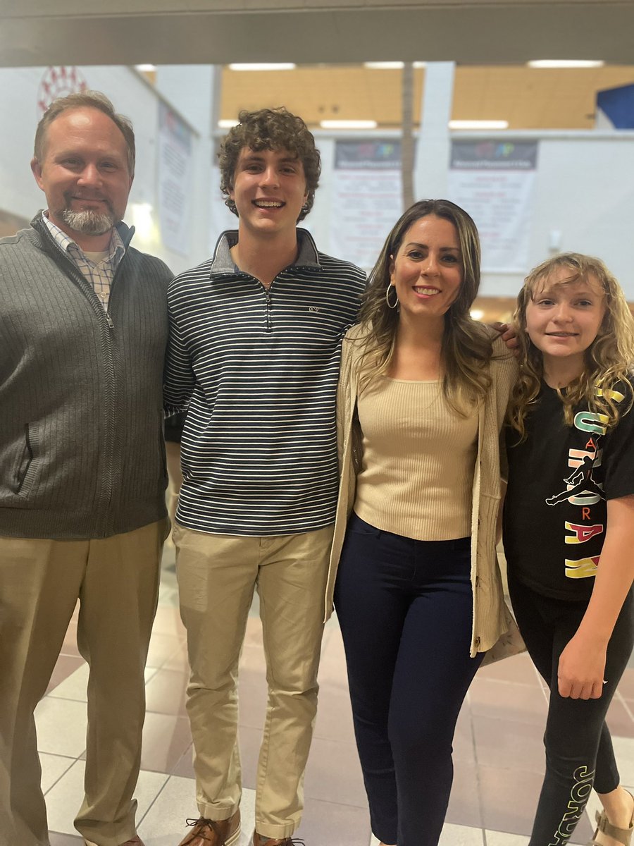 Dr. Marie C. Windover tweet media