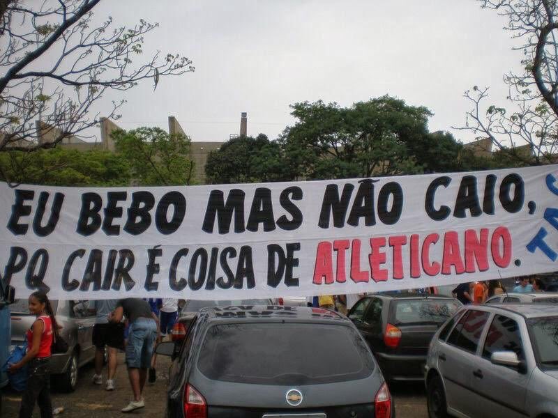 fromboxtobox's tweet photo. @U_alanzinhoOo @jottape1921 Porra bixo, ate 2019 quando vcs ainda nao tinham serie B vcs falavam disso toda hora (ate faixa e bandeira tinham), mas agr que vcs ficaram afundados la por 3 anos, quando a gnt fala sobre ai é questao de demérito do rivar? Kkkkkk 
Nao fode ne hahah https://t.co/Nw6SFMA8GL