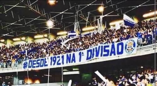 fromboxtobox's tweet photo. @U_alanzinhoOo @jottape1921 Porra bixo, ate 2019 quando vcs ainda nao tinham serie B vcs falavam disso toda hora (ate faixa e bandeira tinham), mas agr que vcs ficaram afundados la por 3 anos, quando a gnt fala sobre ai é questao de demérito do rivar? Kkkkkk 
Nao fode ne hahah https://t.co/Nw6SFMA8GL