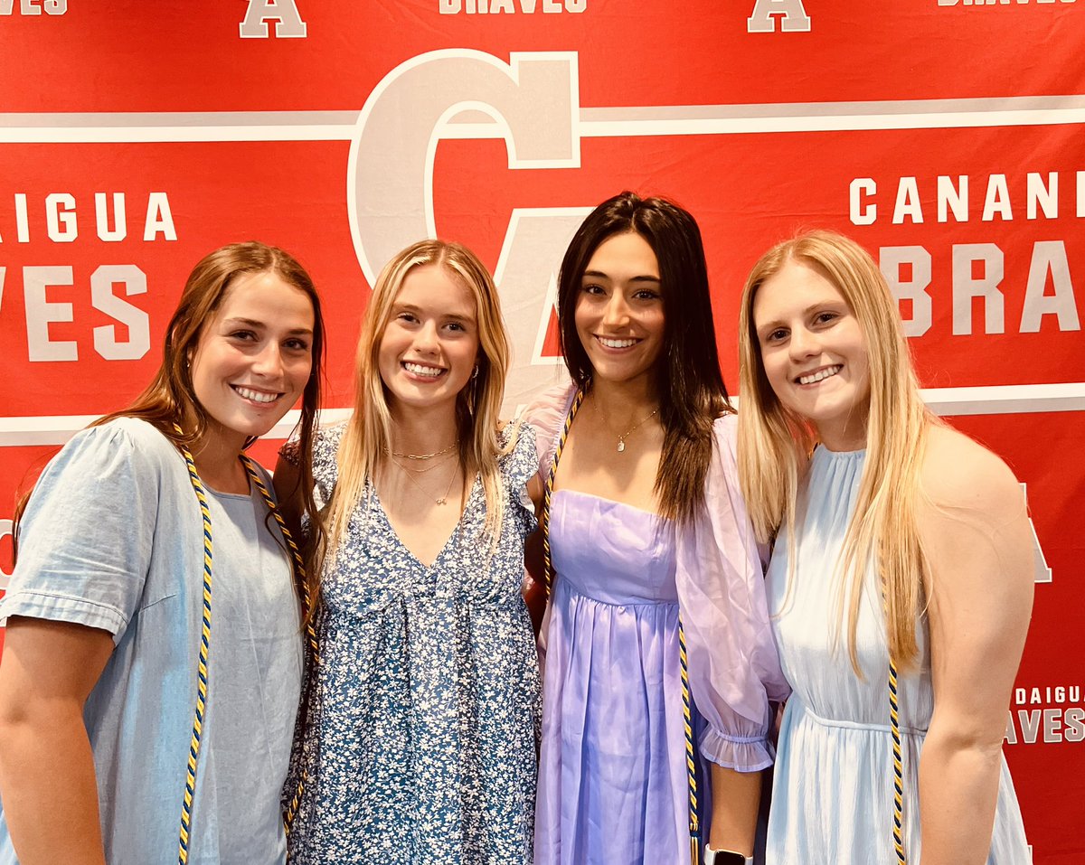 DavidNieman19's tweet photo. Scholars first…so proud of these ladies! https://t.co/AD4VDEt2iM