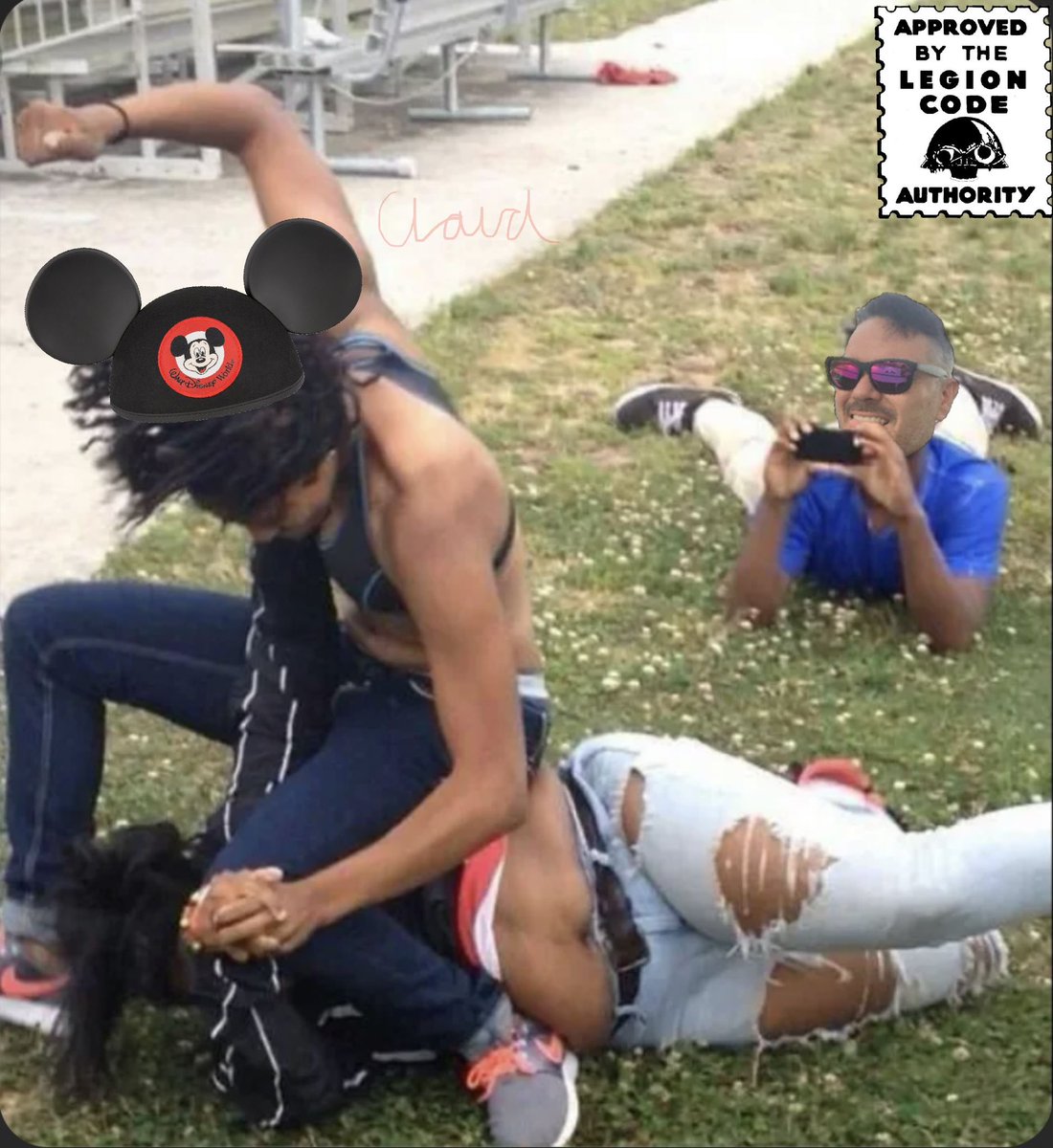 XxCL0UDxX1990's tweet photo. @GeeksGamersCom @KinelRyan @EricDJuly @DDayCobra @Drunk3po @The_Epic_Mike @LockLoadLatinos @FearTheBeardo @JHaleStorm This is gonna be Jay! lol ๐
#LegionofMemers #TuesdayNightsMainEvent #TNME https://t.co/CFDJxrZrCy